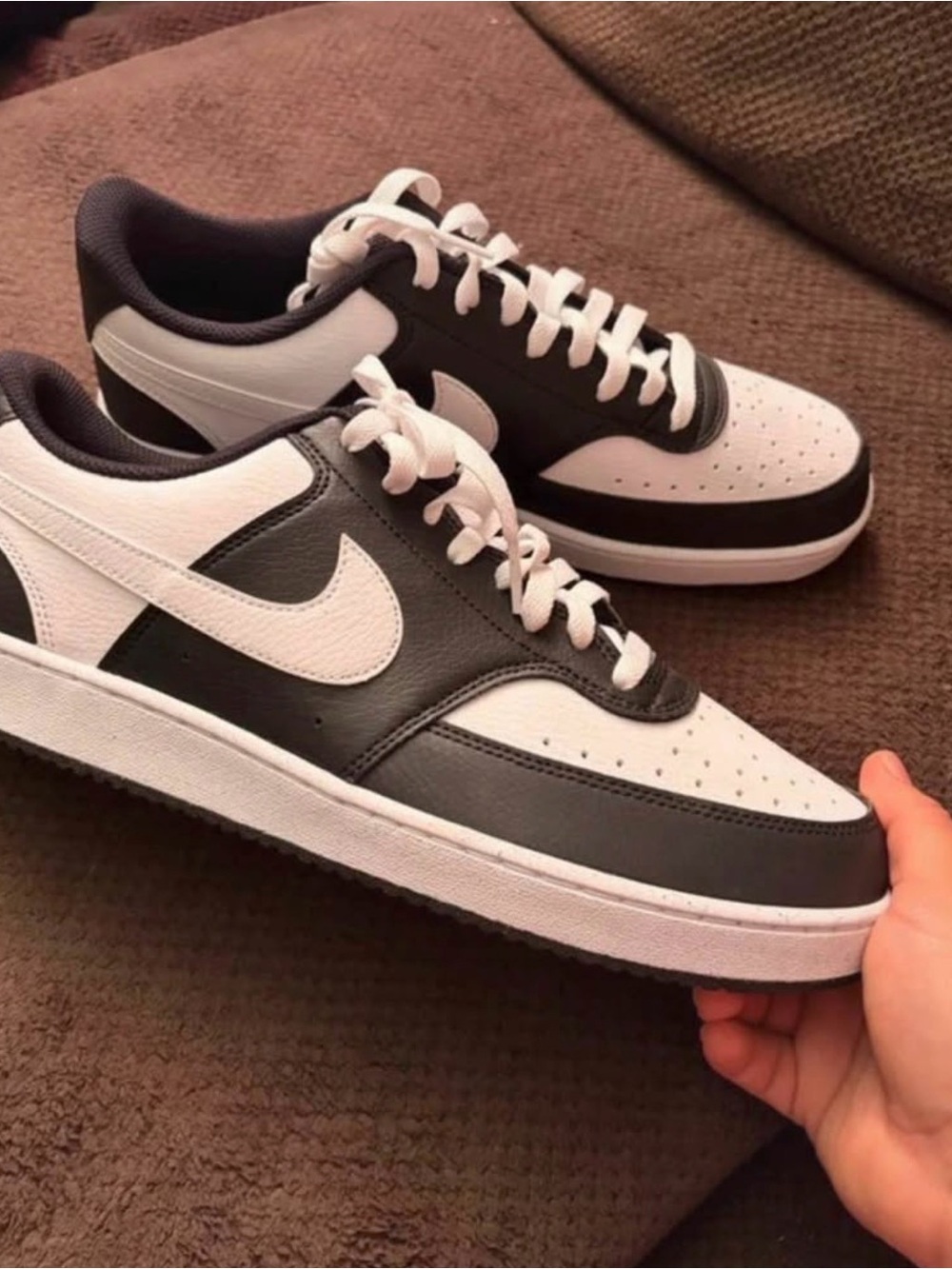 Nike Black and White Low-Top Men's Sneakers